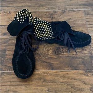 Steve Madden T-Stud Moccasin